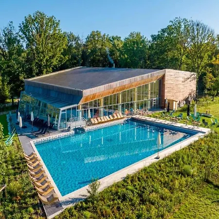 Forest Retreat For Two Antoing